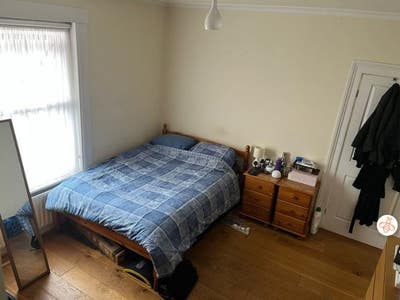 Spacious Double Room in Tooting Broadway Main Photo