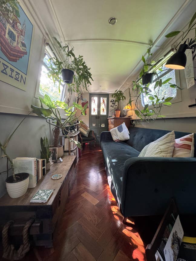 Your waterfront home | Whole canalboat with garden Main Photo