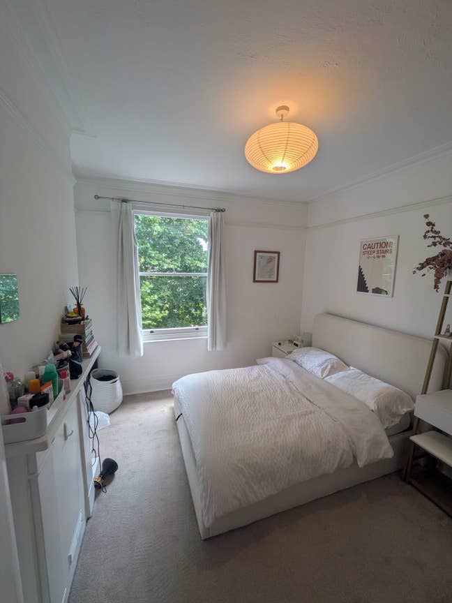 Lovely double room in Brockley with huge garden! Main Photo