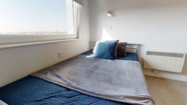 Bronze En Suite Plus Room Main Photo