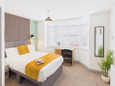 Large Double En Suite Rooms Near Station Main Photo