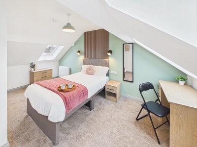 Large Double En Suite Rooms Near Station Main Photo