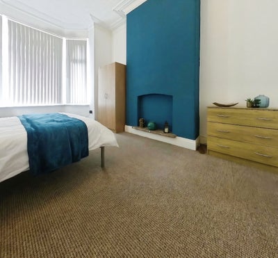 Spacious Double | Bills + WiFi Included | Parking Main Photo