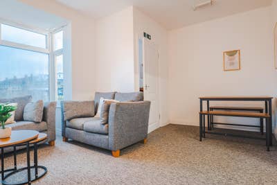 Professional house Share - All Bills Inc. Main Photo