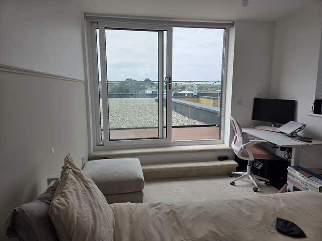 Spacious Double Room | Rooftop Terrace | Bills Inc Main Photo