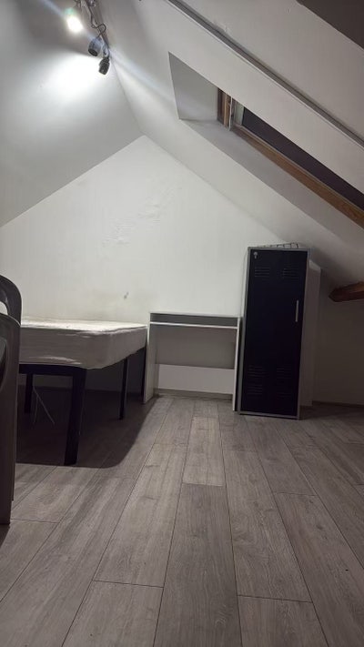 Rooms available near east ham station  Main Photo