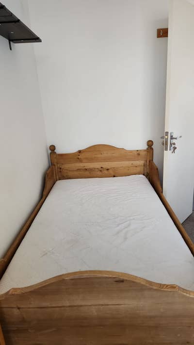 Available NOW -Single room to Addenbrooke & ARM Main Photo