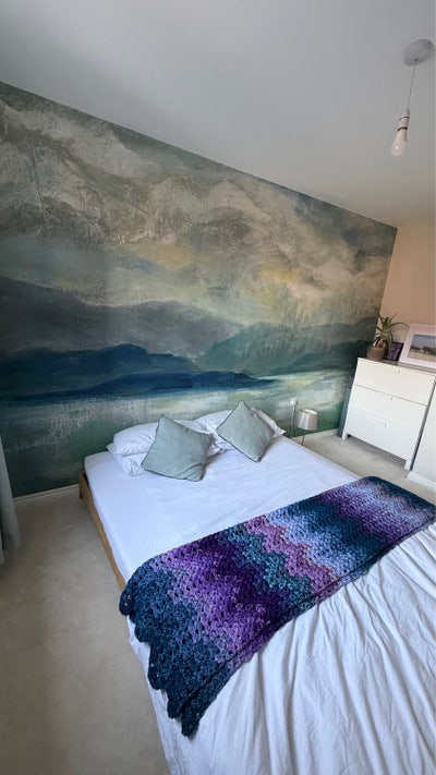 Comfortable spare room near M5 and Worcs Hospital Main Photo
