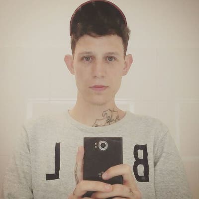 35 year old Male seeks a double room Main Photo