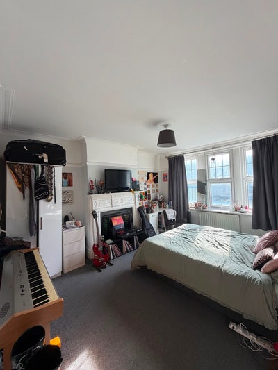 Double Room in Streatham Hill! ✨🌻 Main Photo