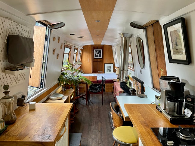 Narrowboat on Regent's Canal Main Photo