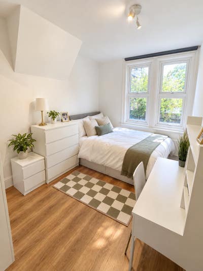 🎉Bright  rooms in a big modern House 🎉 Main Photo