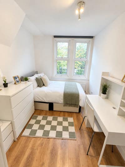 💫Cozy Rooms Spacious House NW10💫 Main Photo