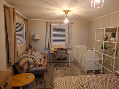 1 bed self-contained accommodation in a house Main Photo