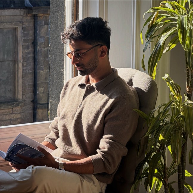 Professional Male seeks a single or double room Main Photo
