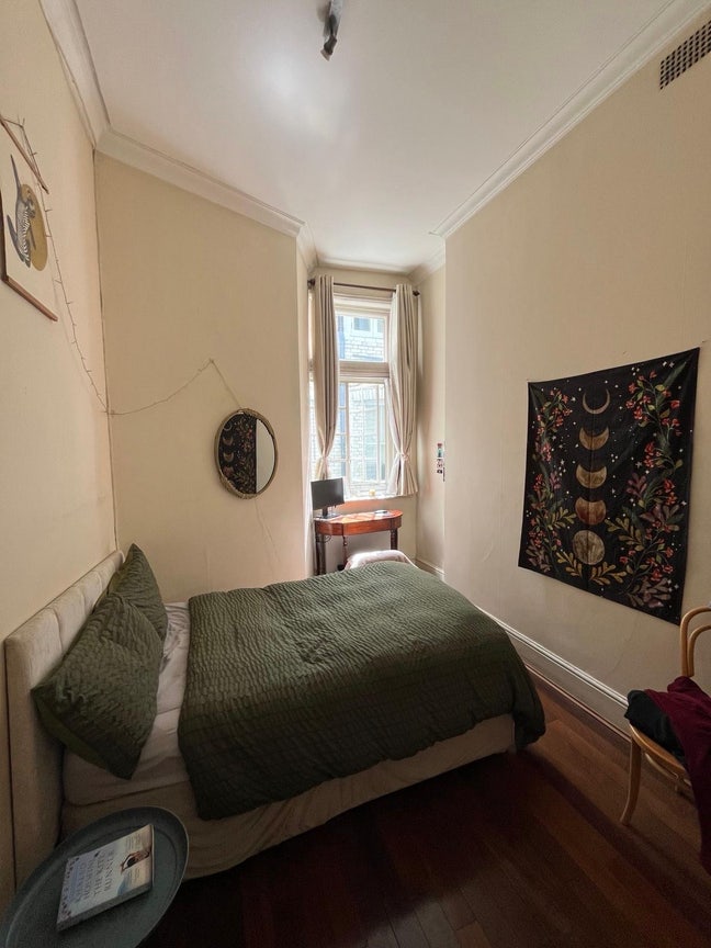 Double room in Knightsbridge  Main Photo