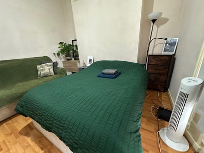 1 month plus 3 days sublet, double room, &pound;750 Main Photo