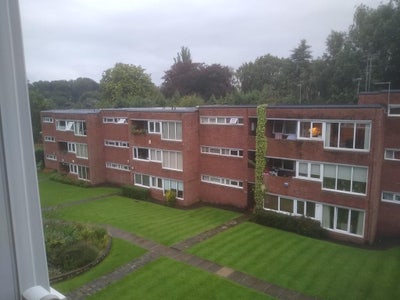 Well decorated and furnished double room in LS6 Main Photo