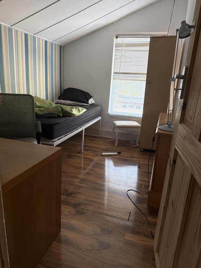 Single room  Main Photo