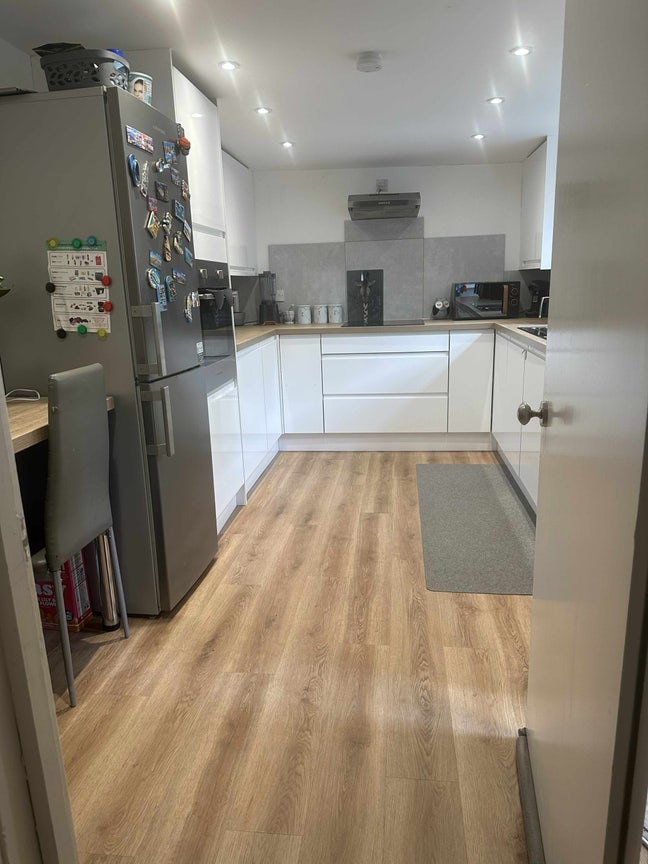 Double room for rent  Main Photo