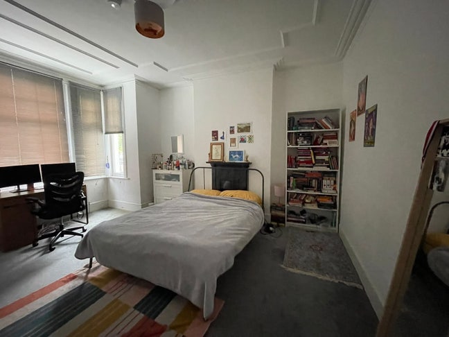 Double Room in Bounds Green Main Photo