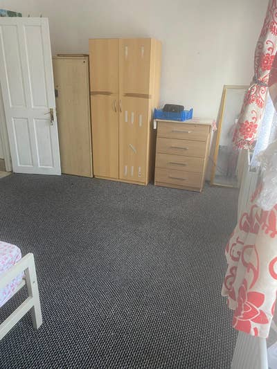 One large double room available in East ham  Main Photo