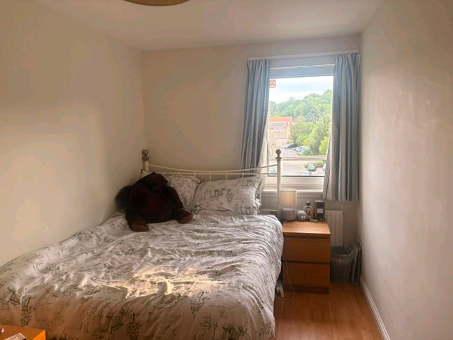 *Urgently Needed* Double Room in 3 Bed Abbeyhill  Main Photo