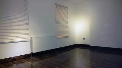 Large Double Room Bills inc - Hackney E9 Main Photo