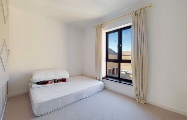 Stunning Double Room In Bermondsey  Main Photo
