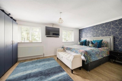Large room to rent  Main Photo