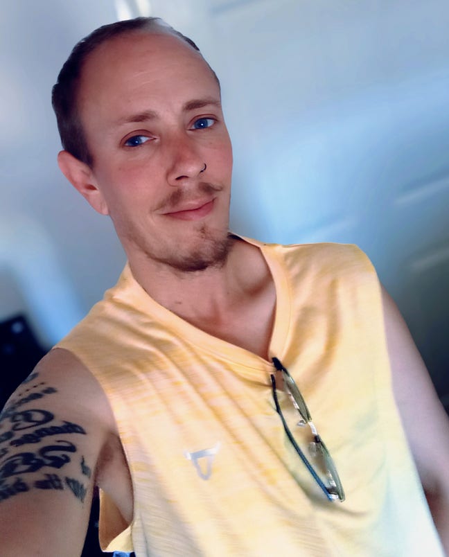 Looking for a DSS rental/buddy to share Main Photo