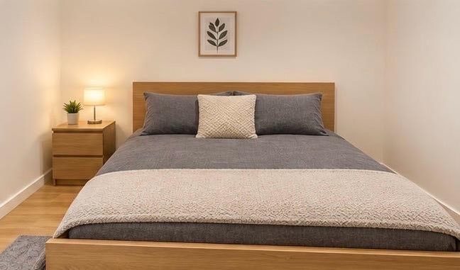 Double Bedroom Newly Built Acton in Two Bed Flat Main Photo