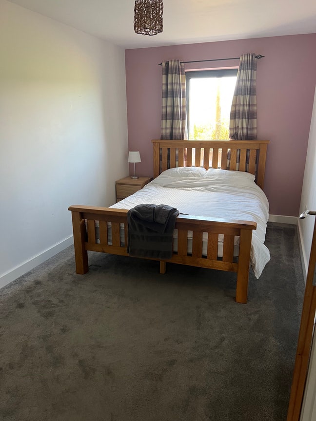 Double room to rent in quiet country cottage! Main Photo