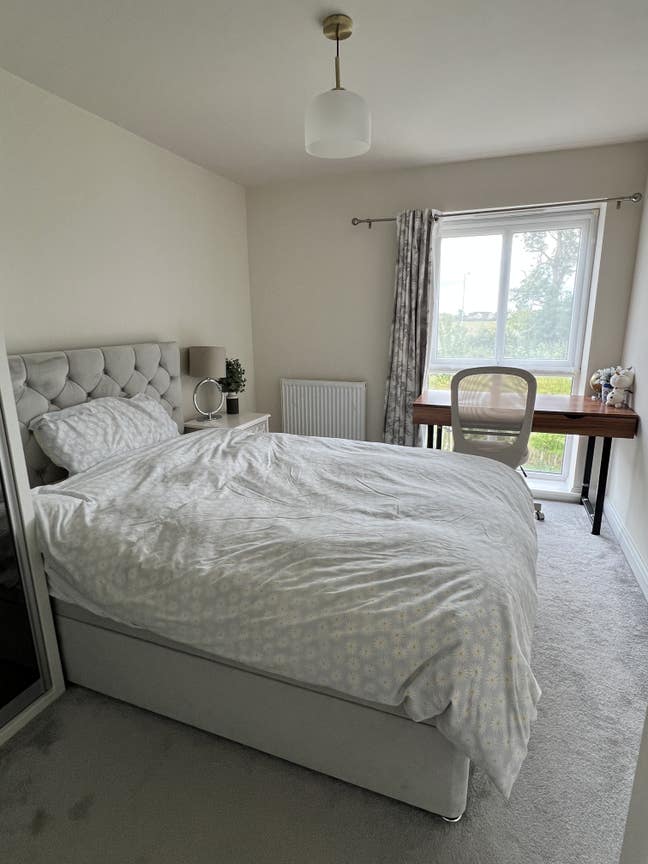 1 double bedroom easy access city centre Main Photo