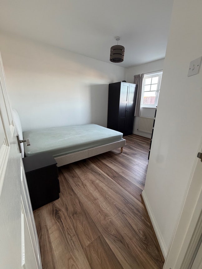 Double room for rent  Main Photo