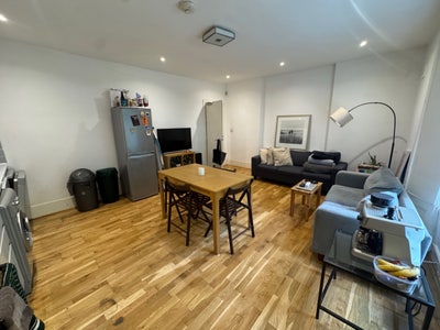 Large 4 beds mins  kings Cross, Camden , Holloway Main Photo