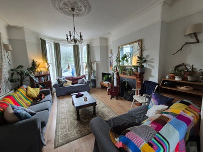 Creative House - Room available soon Main Photo