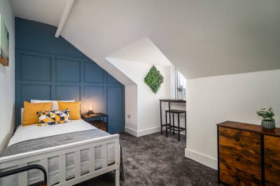 🏡 Spacious Double Rooms in a 5-Bed HMO Main Photo