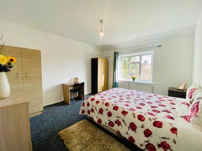 🌟 Double Room in East Acton – Zone 2 🌟  Main Photo