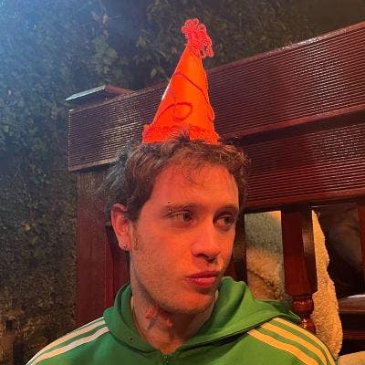 27yo Seeking a Lovely Home in St Leonards/Hastings Main Photo