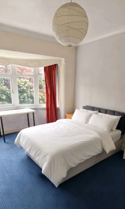 Huge rooms in West Didsbury  Main Photo