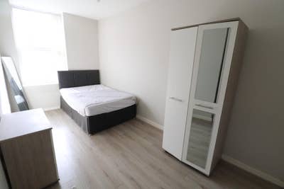 Self contained room to let in Liverpool, L9 Main Photo