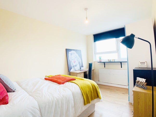 🛏️ Double Room In Zone 1 – Central Location🛏️ Main Photo