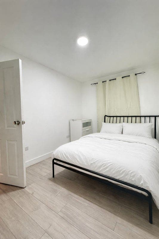 Renovated double in Zone 1 │Liverpool Street!! Main Photo