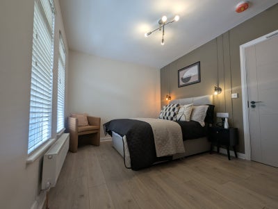 Large Double Room in Stylish House Share - BT4 Main Photo