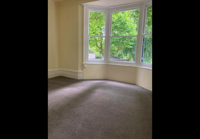 Private space First floor flat Main Photo