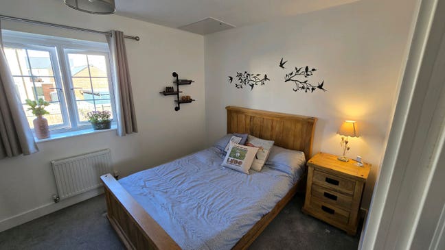 Large Double Room - No Deposit Main Photo