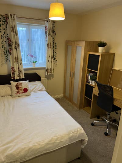 Double En Suite Room For Students  Main Photo