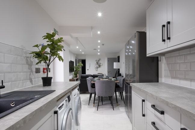 101 Kirkby Street Main Photo