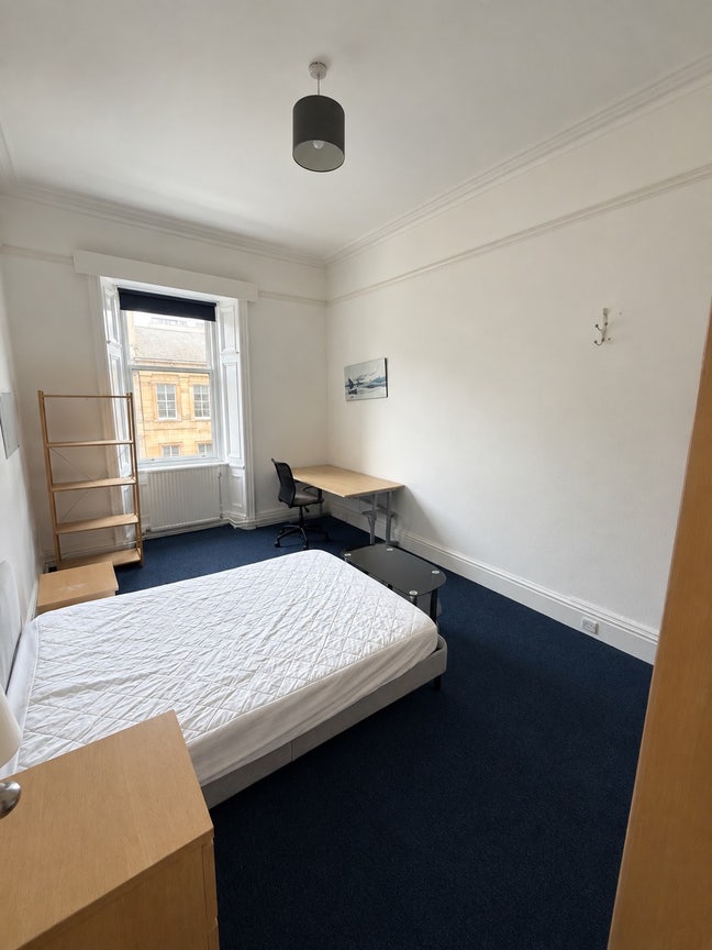 Sauchiehall St Flat share Main Photo